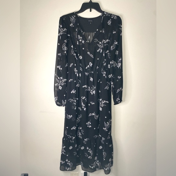 Who What Wear Black Floral Maxi Dress With Sheer Sleeves size small 90s - Picture 1 of 14